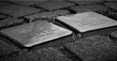 Verlegung Stolpersteine: Gedenken an die Menschen, die aus Lobetal deportiert wurden