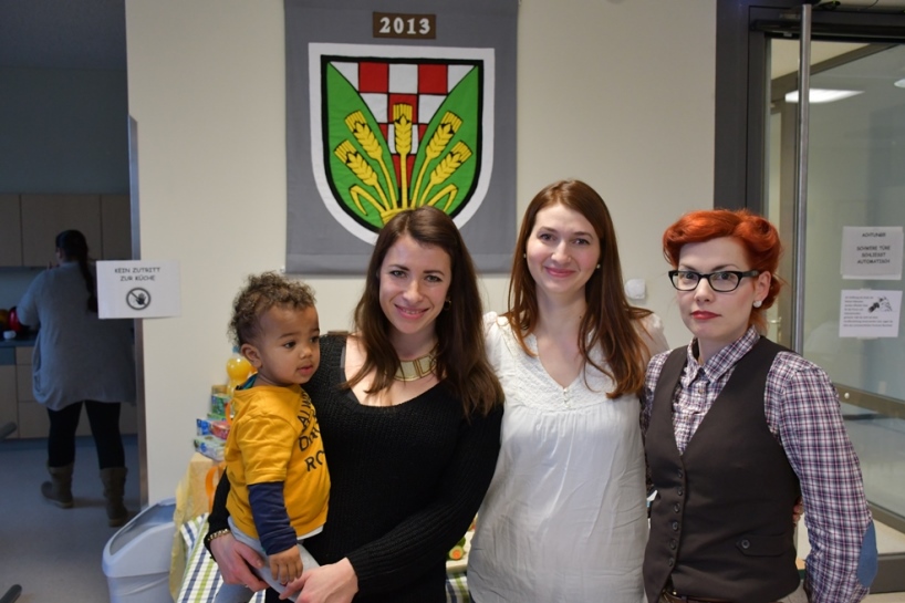 Haben den neuen Elterntreff eröffnet (von links): Josephine Sowah, Christina Harwardt und Melanie Kroll.