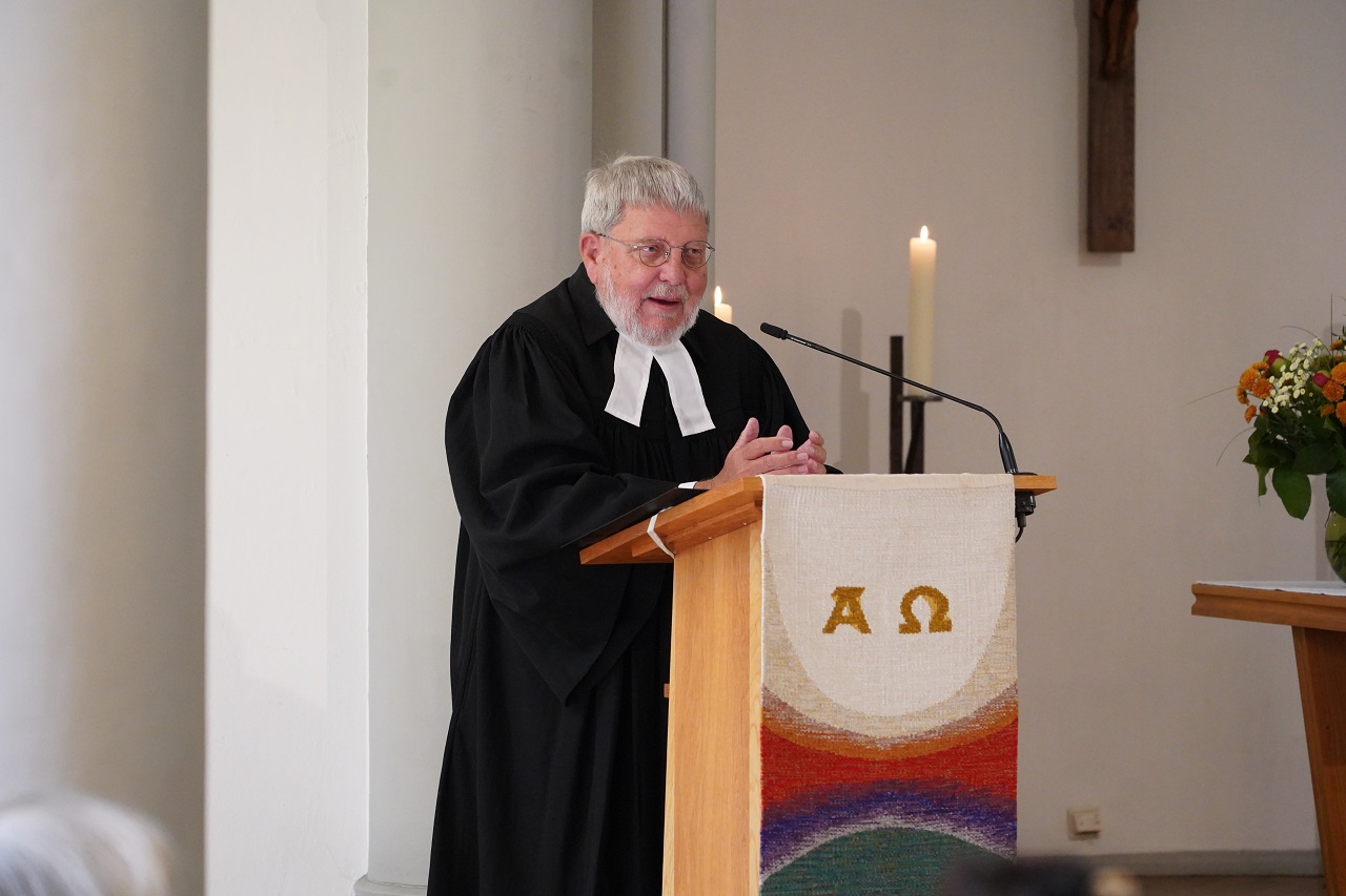Dr. Johannes Feldmann